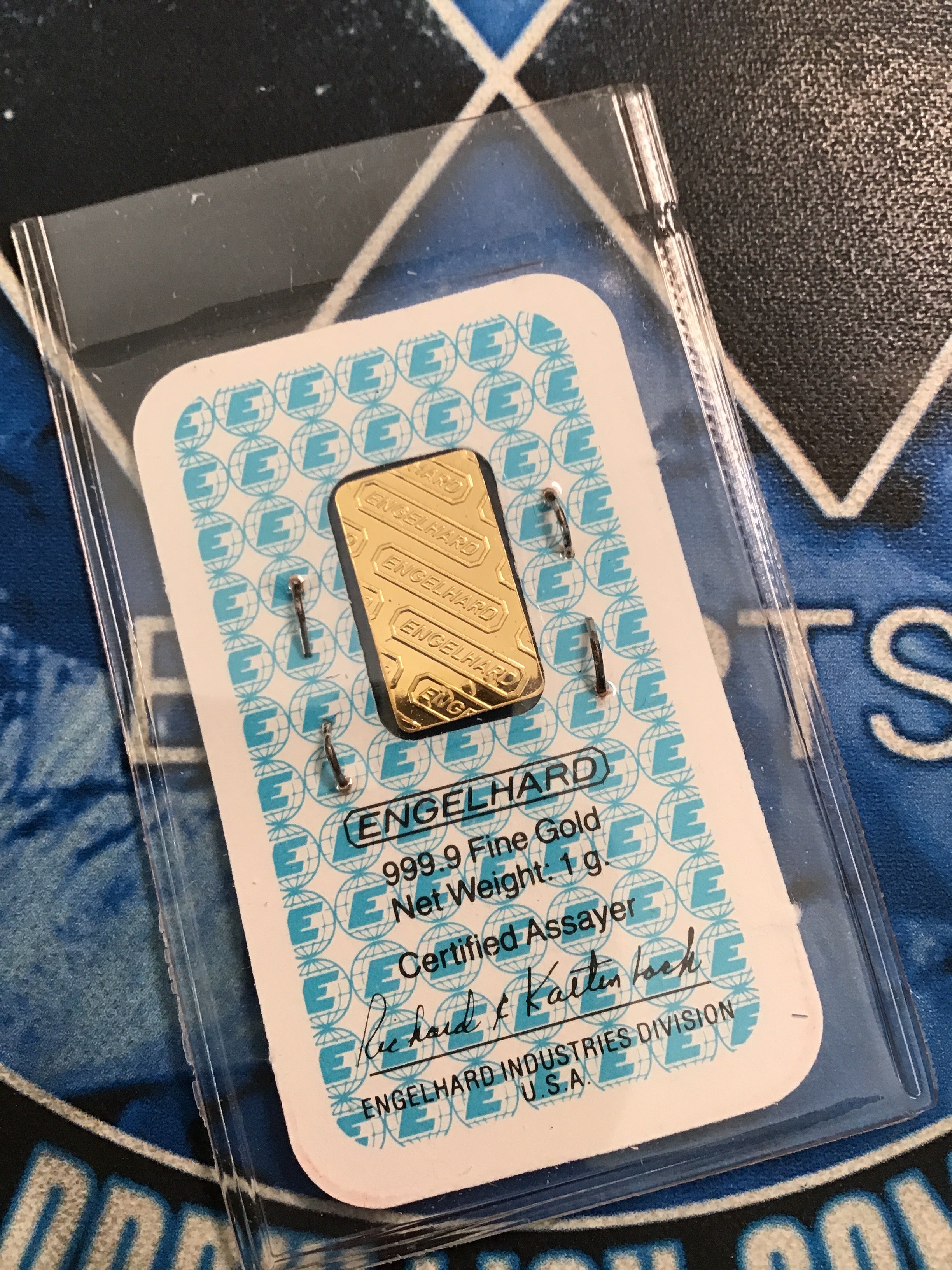 Vintage Engelhard 1 Gram Gold Bar Assay- #N3063